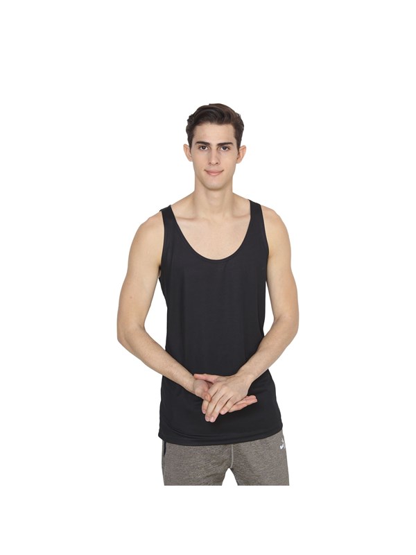 black sando outfit